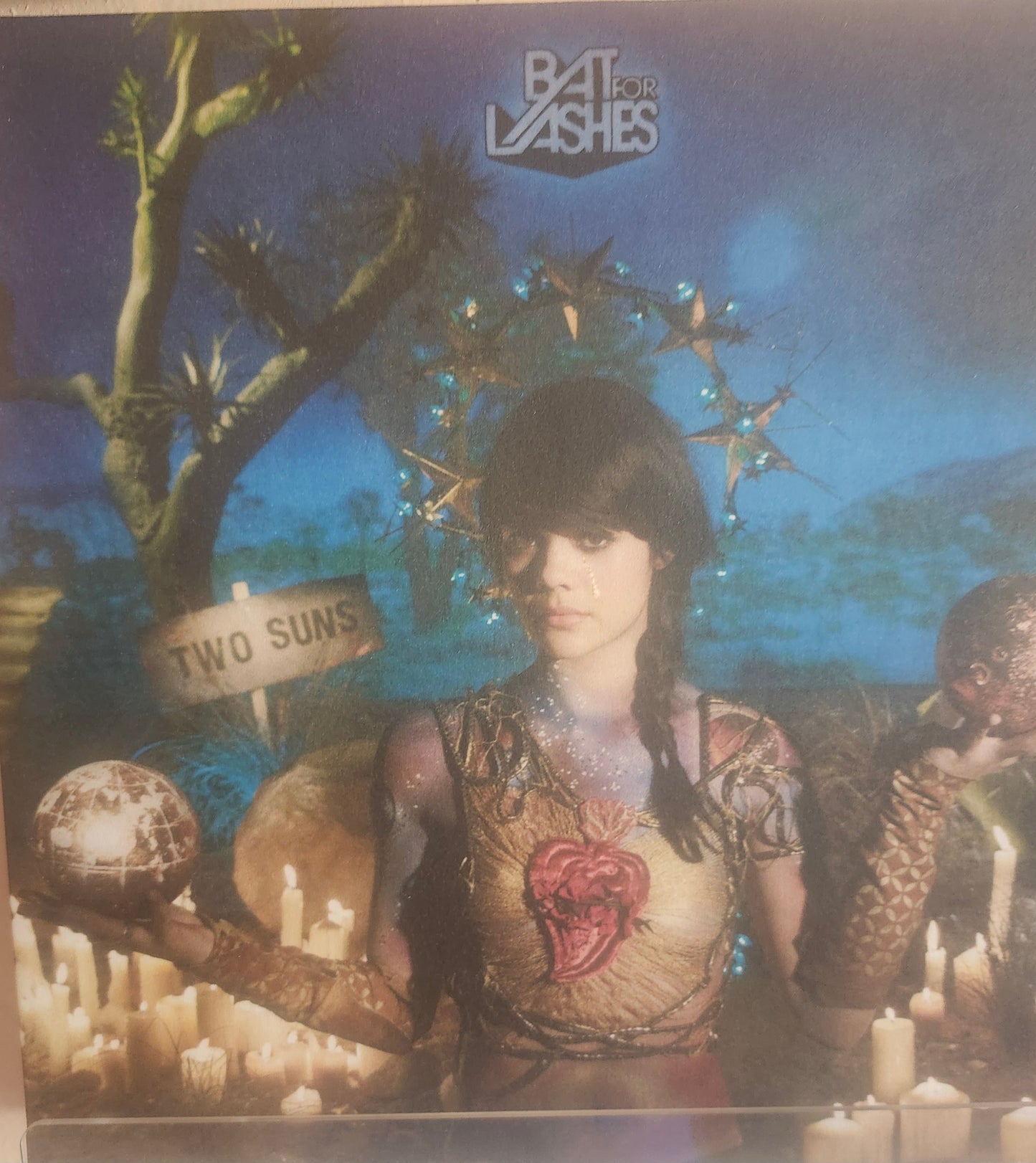 Two suns The bat lashes lp