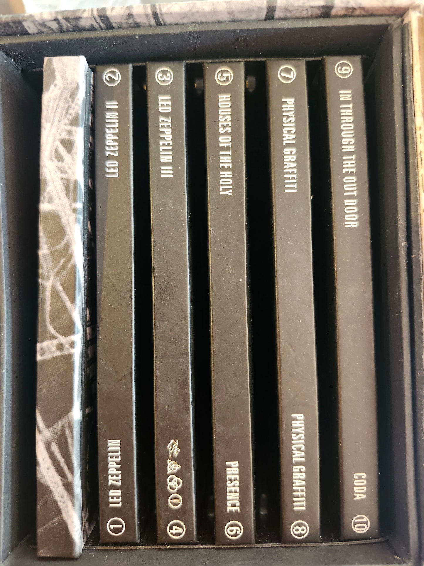 Led zeppelin complete 10 cd box set